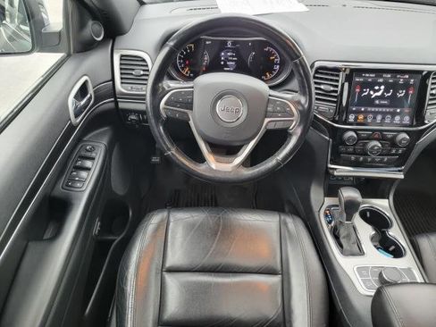 Used 2020 Jeep Grand Cherokee Limited image 14