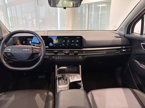 Used 2026 Kia Sportage EX image 16