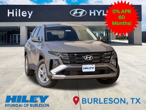 New 2026 Hyundai Tucson SE image 1