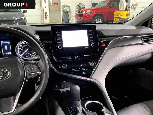 Used 2023 Toyota Camry LE FWD image 7