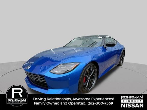 New 2024 Nissan Z Performance w/ Floor Mat Package RWD image 1