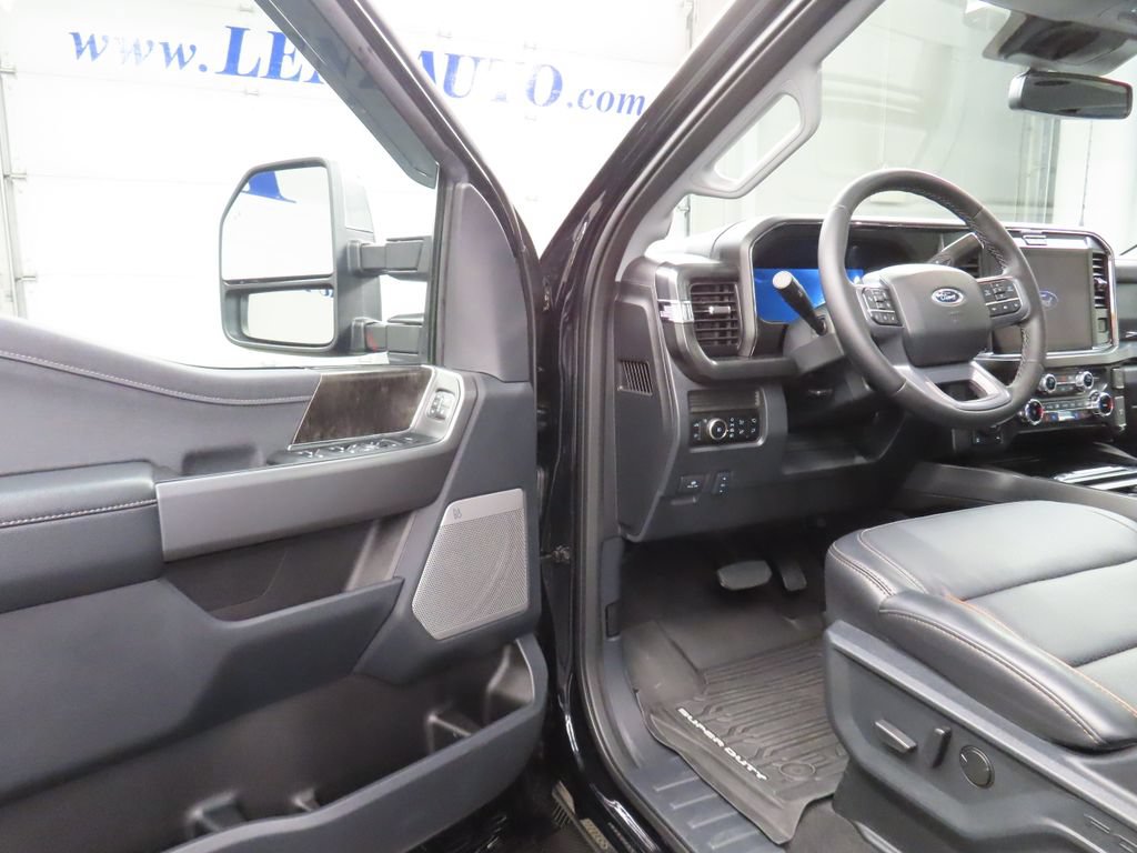 Used 2026 Ford F350 Lariat w/ Lariat Ultimate Package AWD/4WD image 48