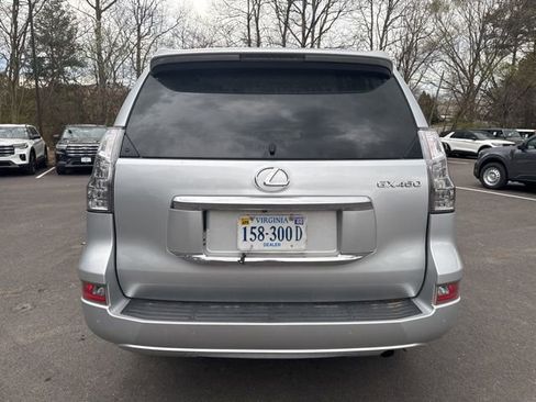 Used 2018 Lexus GX 460 Premium image 4
