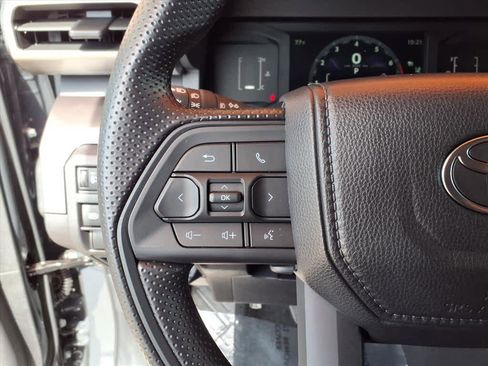 Certified 2026 Toyota Tacoma SR5 image 10