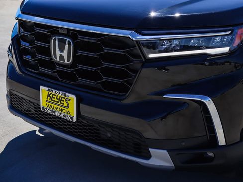 Used 2024 Honda Pilot Elite image 8