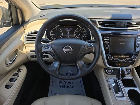 Used 2024 Nissan Murano SV FWD image 15