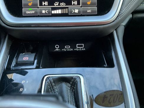 Certified 2024 Subaru Outback Onyx Edition image 24