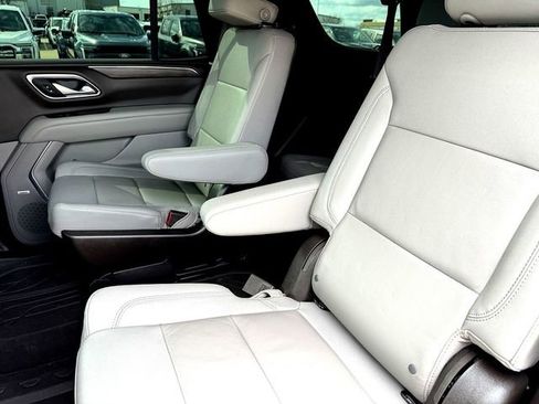 Used 2023 Chevrolet Tahoe LT w/ Luxury Package image 23