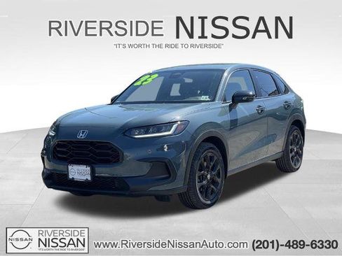 Used 2023 Honda HR-V Sport image 1