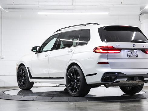 Used 2026 BMW X7 M60i AWD/4WD image 4