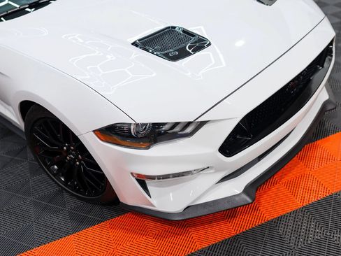 Used 2019 Ford Mustang GT w/ GT Performance Package RWD image 6