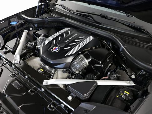 Used 2021 BMW ALPINA XB7 ALPINA XB7 image 38