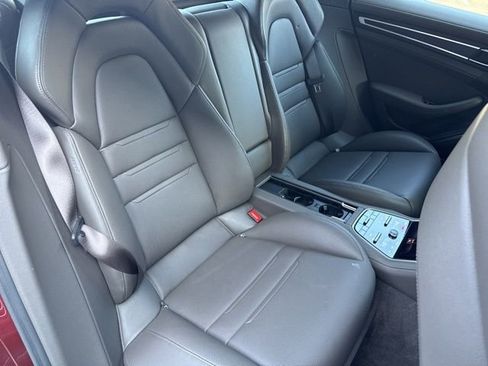 Used 2022 Porsche Panamera 4 Platinum Edition image 9