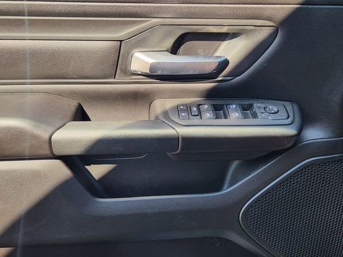 New 2026 RAM 1500 Express AWD/4WD image 17
