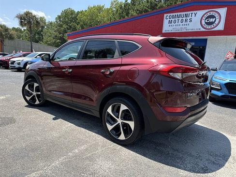 Used 2016 Hyundai Tucson Limited w/ Option Group 03 FWD image 5