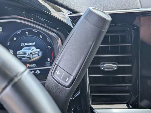 Used 2023 Chevrolet Silverado 1500 LT RWD image 22