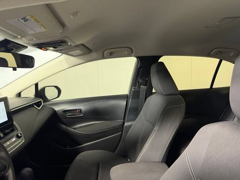 Used 2026 Toyota Corolla LE FWD image 15