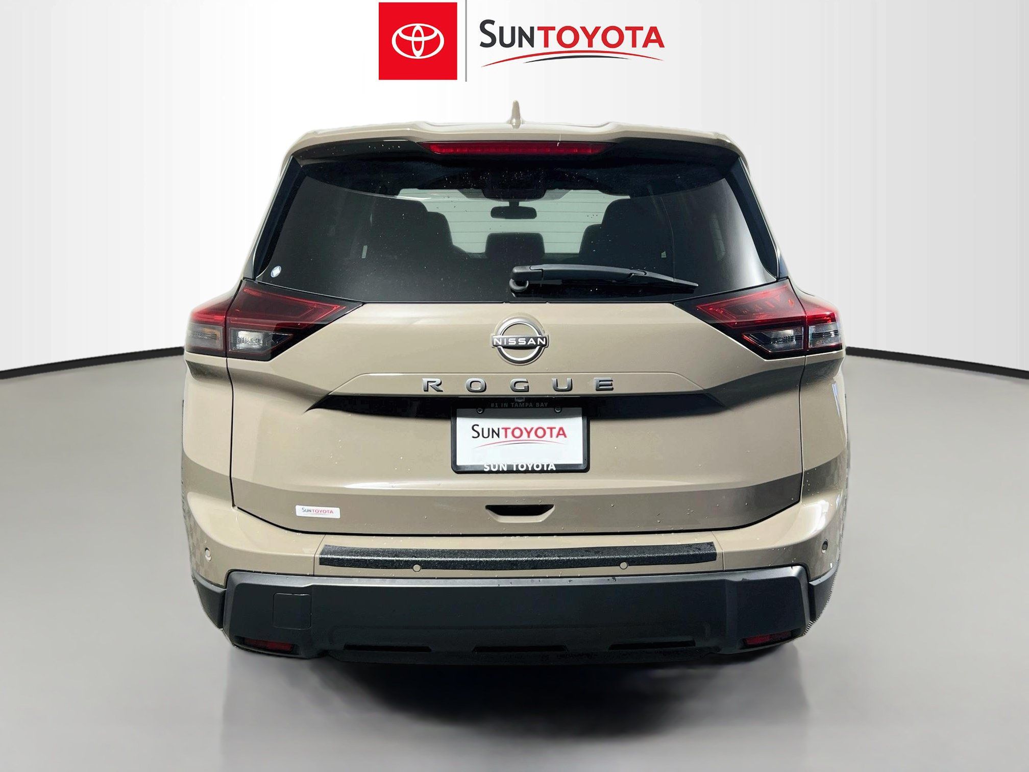 Used 2025 Nissan Rogue SV FWD image 5