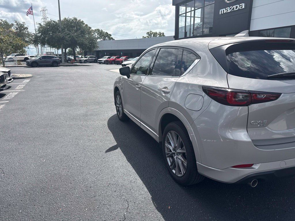 Used 2024 MAZDA CX-5 AWD 2.5 S w/ Premium Package image 3