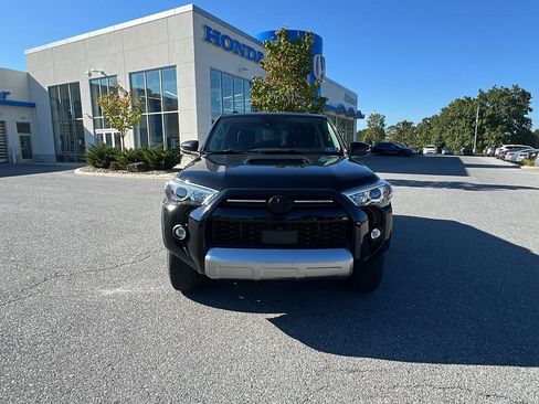 Used 2023 Toyota 4Runner TRD Off-Road Premium w/ Off Road Premium Plus Package image 9