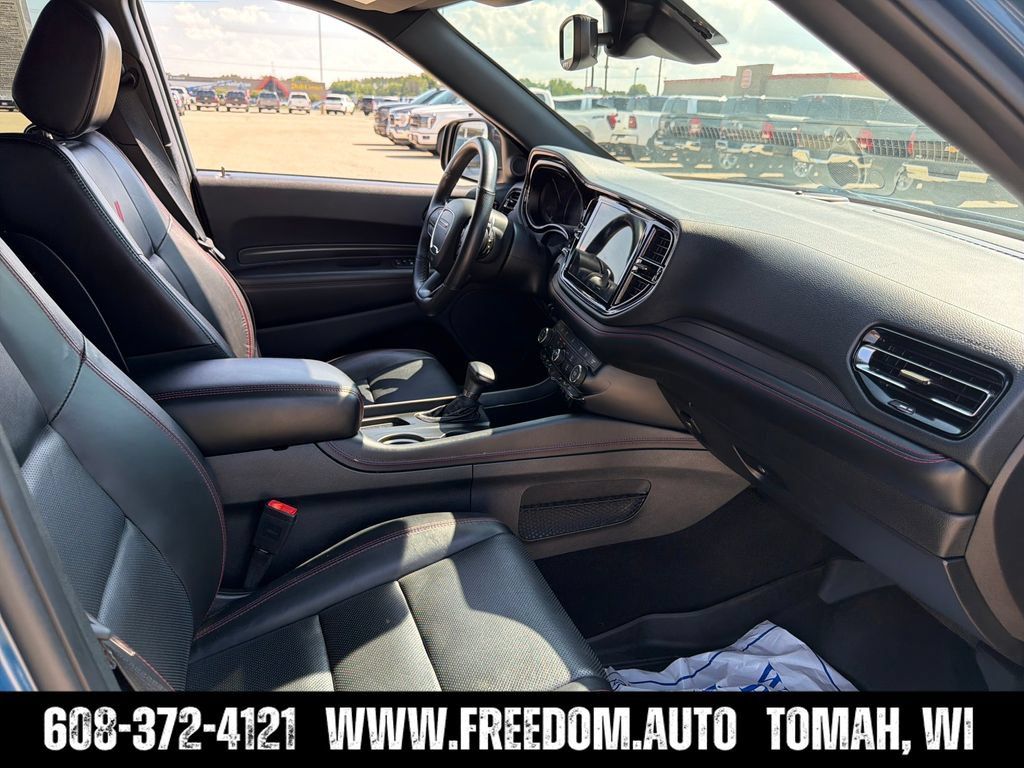 Used 2025 Dodge Durango GT AWD/4WD image 34