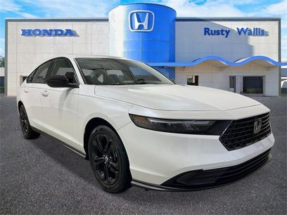 New 2025 Honda Accord SE