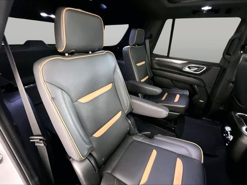 Used 2023 GMC Yukon AT4 AWD/4WD image 20