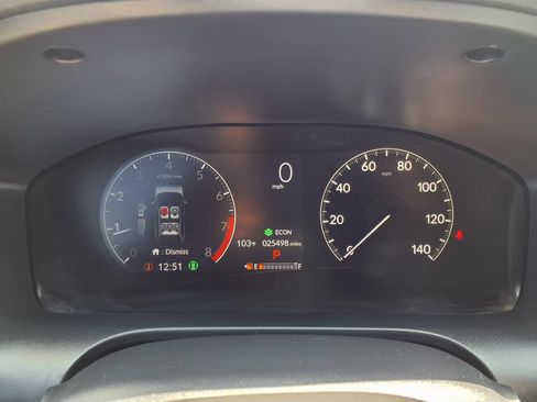 Used 2025 Honda HR-V Sport image 15