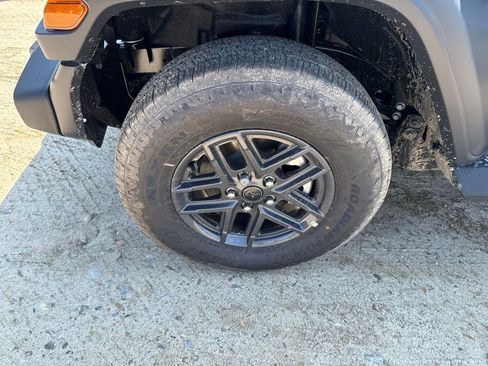 New 2026 Jeep Wrangler Unlimited Sport AWD/4WD image 9