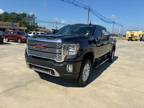 Used 2020 GMC Sierra 2500 Denali w/ Denali Ultimate Package AWD/4WD image 2