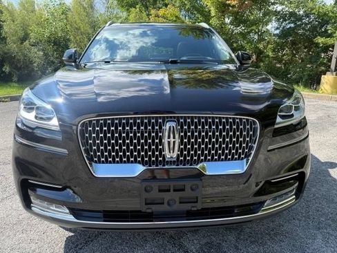 Used 2020 Lincoln Aviator Reserve w/ Equipment Group 202A AWD/4WD image 9