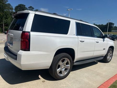 Used 2019 Chevrolet Suburban LT w/ Texas Edition Package RWD image 3