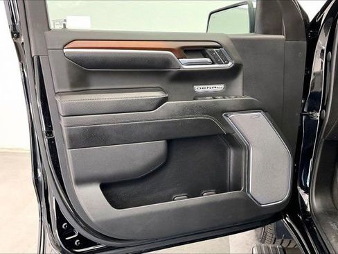 Used 2024 GMC Sierra 1500 Denali w/ Denali Reserve Package image 26
