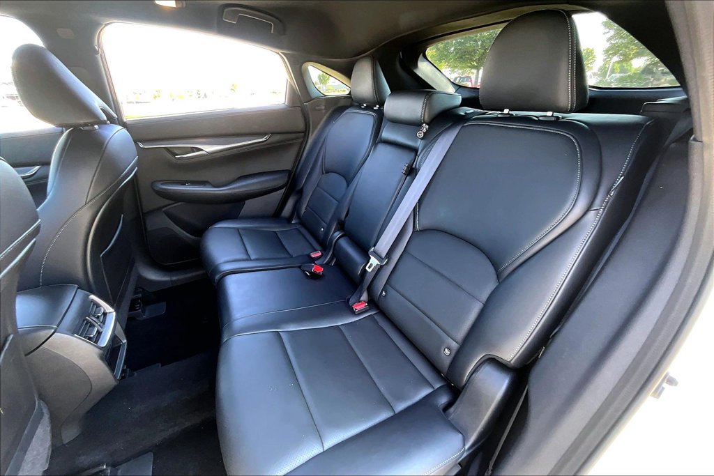 Certified 2023 INFINITI QX55 Luxe w/ Cargo Package AWD/4WD image 32
