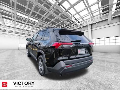 Used 2024 Toyota RAV4 XLE w/ Convenience Package AWD/4WD image 5
