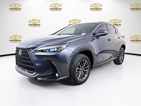Used 2023 Lexus NX 350 AWD image 3
