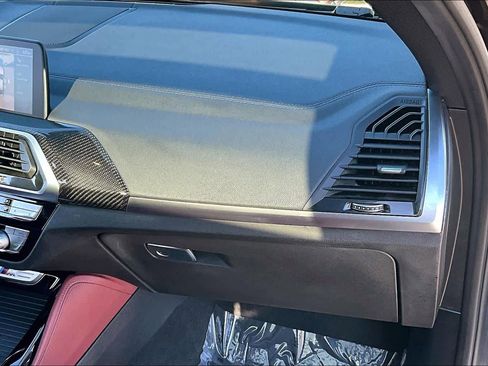 Used 2021 BMW X4 M40i w/ Executive Package image 19