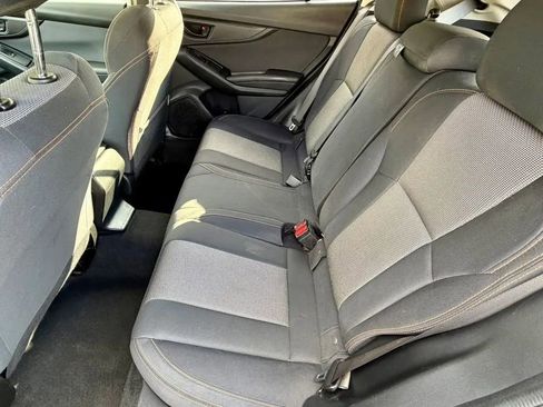 Used 2019 Subaru Crosstrek 2.0i Premium AWD/4WD image 14