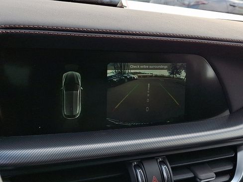 New 2025 Alfa Romeo Stelvio Sprint image 14