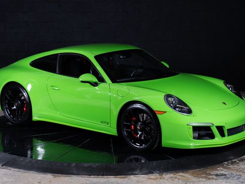 Used 2018 Porsche 911 Carrera GTS RWD image 37
