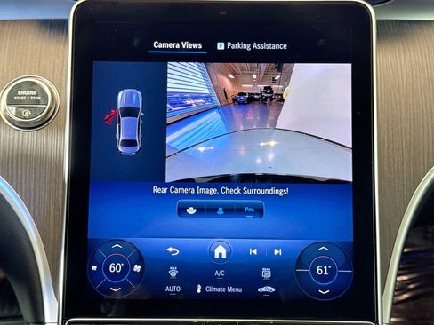 Used 2025 Mercedes-Benz C 300 Sedan image 14