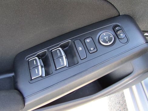 Used 2023 Honda Civic Sport image 14