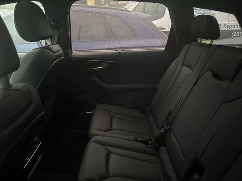 Used 2025 Audi Q7 3.0T Premium Plus AWD/4WD image 5
