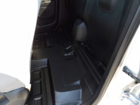 Used 2020 Chevrolet Colorado W/T RWD image 28