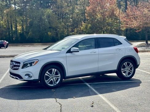 Used 2018 Mercedes-Benz GLA 250 image 2