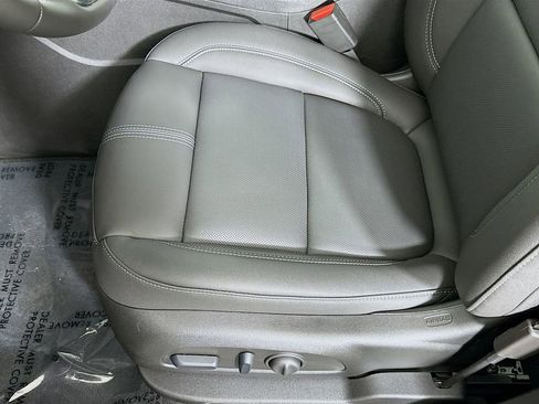 New 2025 Chevrolet Blazer LT w/ Sound & Technology Package image 20