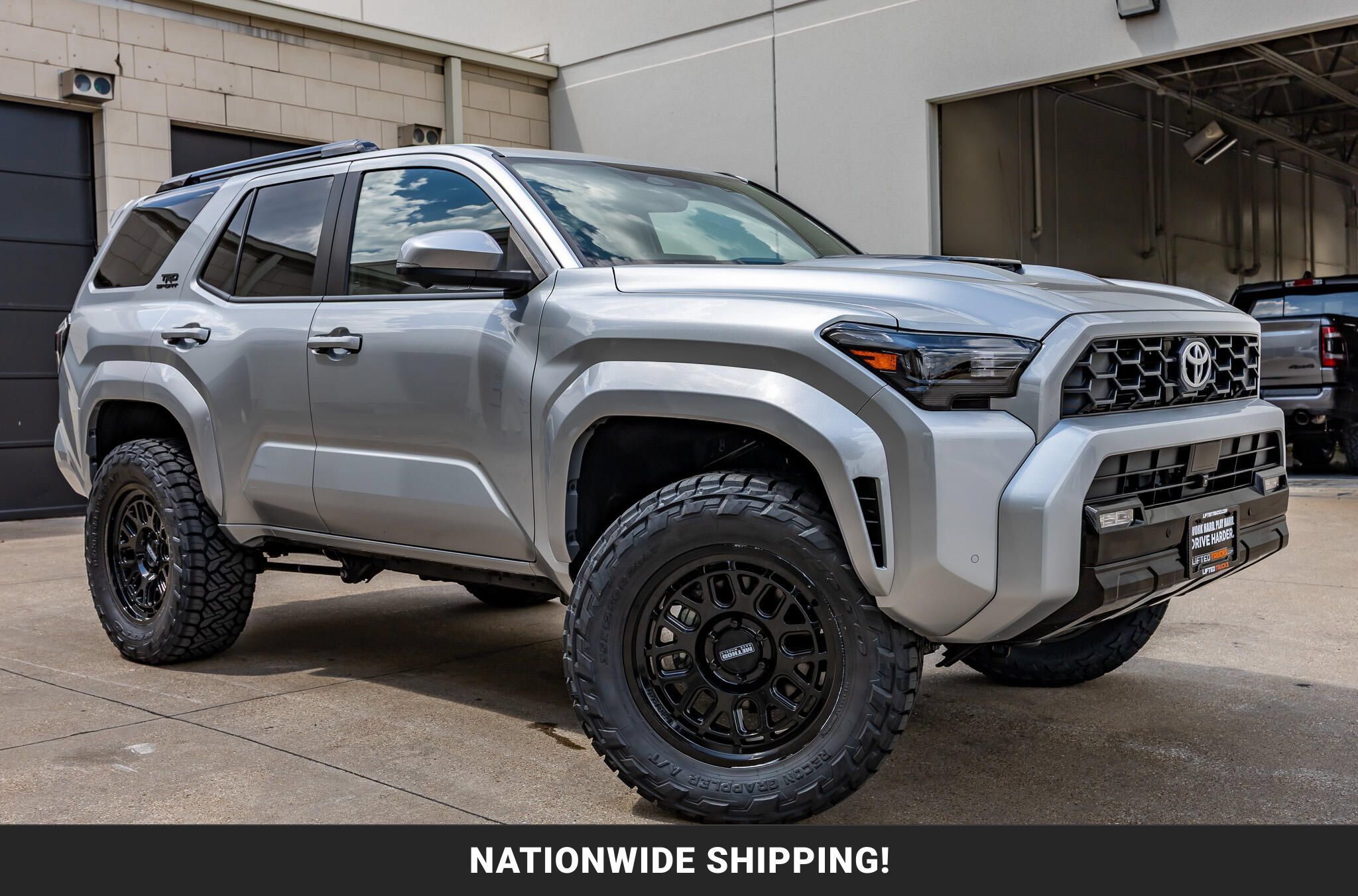 Used 2025 Toyota 4Runner TRD Sport Premium AWD/4WD image 1