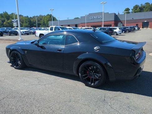 Used 2021 Dodge Challenger SRT Hellcat Redeye RWD image 6