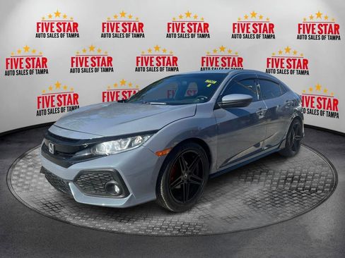 Used 2017 Honda Civic Sport image 3