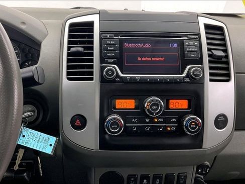 Used 2018 Nissan Frontier SV w/ Value Truck Package image 5